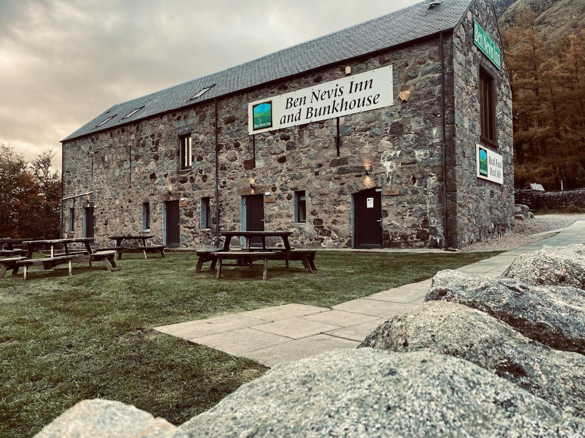 Ben Nevis Inn Rooms Fort William Exterior foto